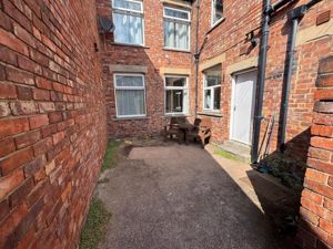 Photo 8- click for photo gallery